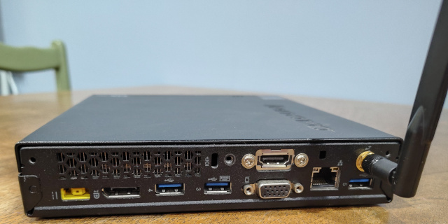 ThinkCentre M93p